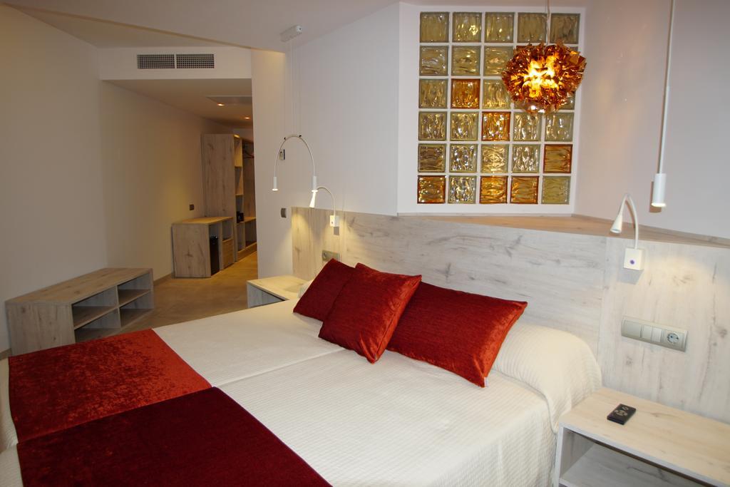 Hotel Abrat ซานอันโตนิโอ ภายนอก รูปภาพ